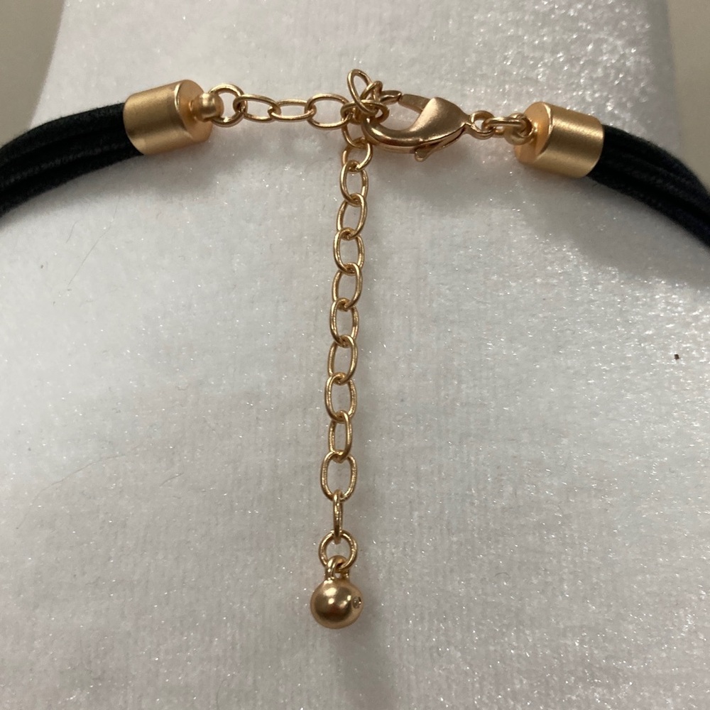 Source Unknown Gold And Silver Layered Necklace - image 3